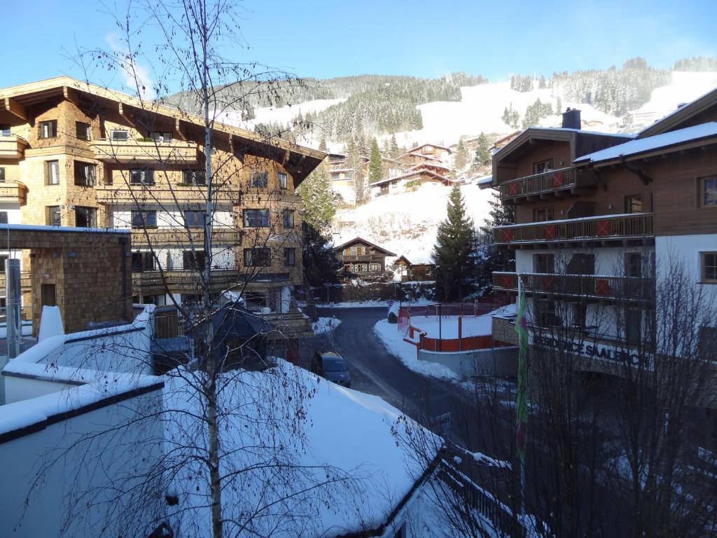 Hotel Peter Saalbach-Hinterglemm Kültér fotó